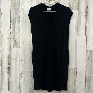 Lou & Gray Black Shift Dress Size XXS